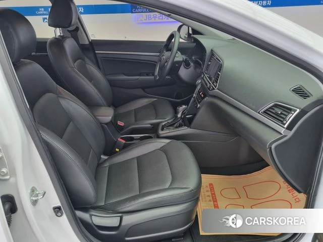 Hyundai Avante AD 2018 Белый из Кореи, фото 4