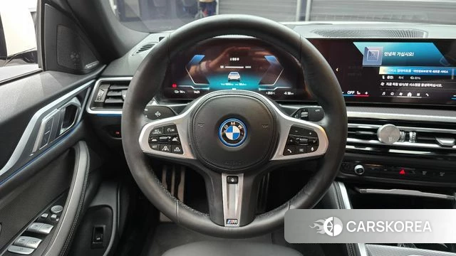 BMW i4 2024 Белый из Кореи, фото 4