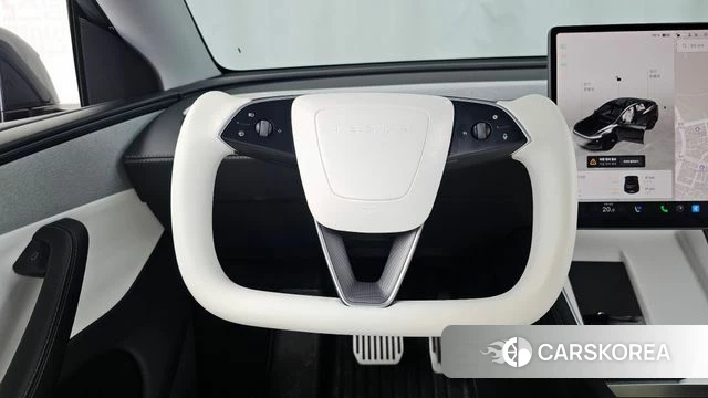 Tesla Model Y 2025 Серый из Кореи, фото 4