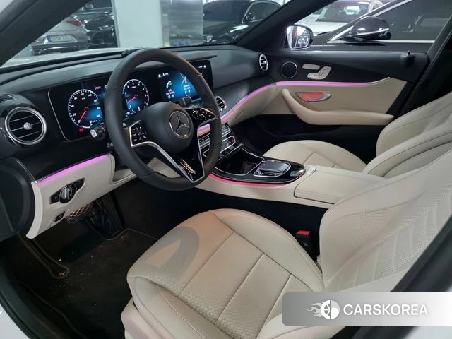 Mercedes-Benz E-Class W213 2023 Белый из Кореи, фото 4