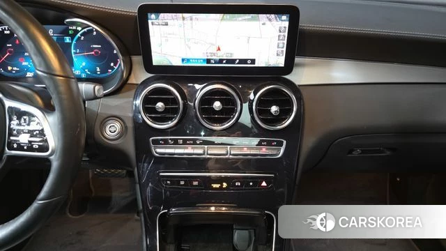 Mercedes-Benz GLC-Class X253 2022 Белый из Кореи, фото 4