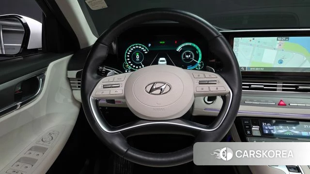 Hyundai The New Grandeur IG Hybrid 2022 Белый из Кореи, фото 4