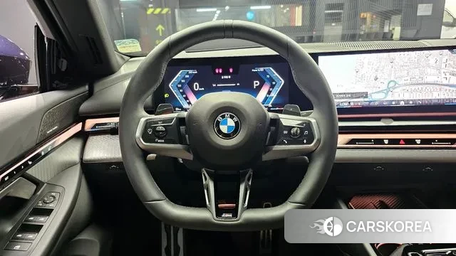 BMW 5 Series (G60) 2023 Синий из Кореи, фото 4