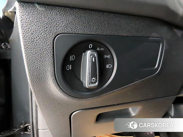 Volkswagen Tiguan second Generation 2020 Черный из Кореи, фото 4