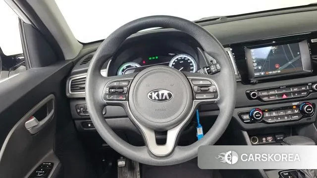 Kia Niro 2018 Белый из Кореи, фото 4