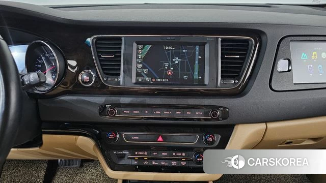 Kia The New Carnival 2018 Белый из Кореи, фото 4
