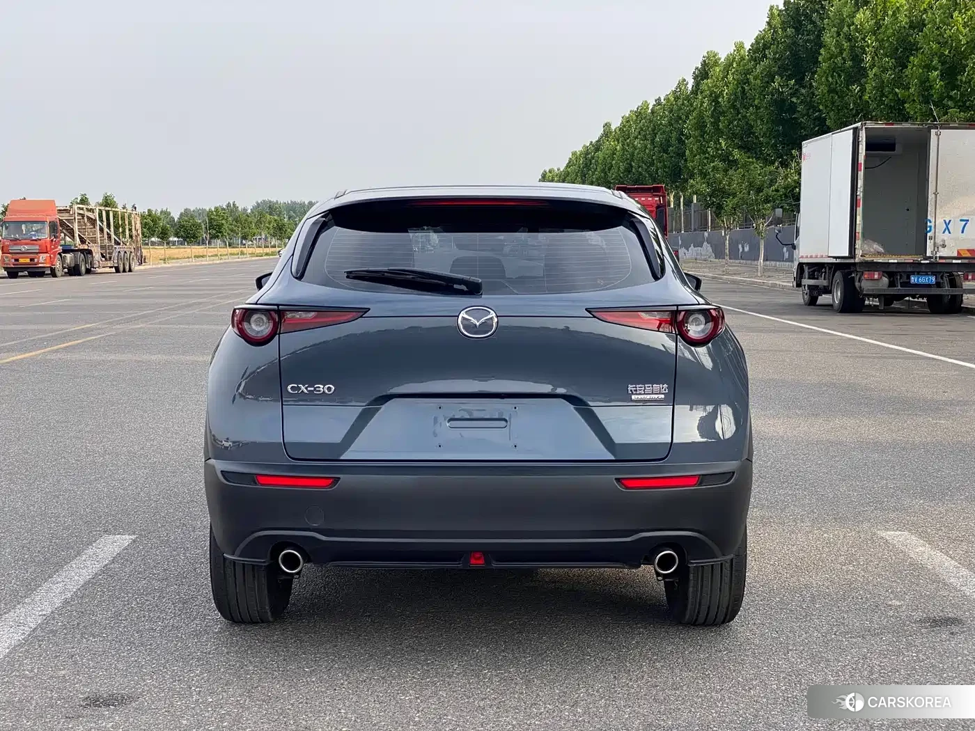 Mazda CX-30 2023 Silver/gray из Китая, фото 4