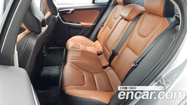 Volvo S60 2018 Серебряный из Кореи, фото 4