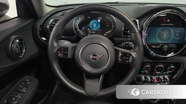 Mini Cooper Clubman 2023 Серебристо-серый из Кореи, фото 4