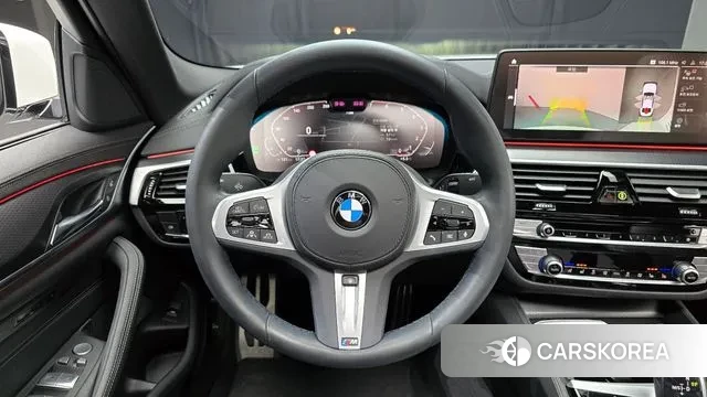 BMW 5 Series (G30) 2023 Белый из Кореи, фото 4