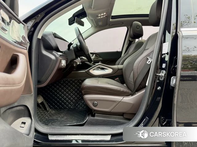 Mercedes-Benz GLE (import) 2023 Черный из Китая, фото 4