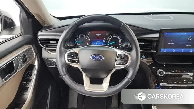 Ford Explorer 6th Generation 2021 Белый из Кореи, фото 4