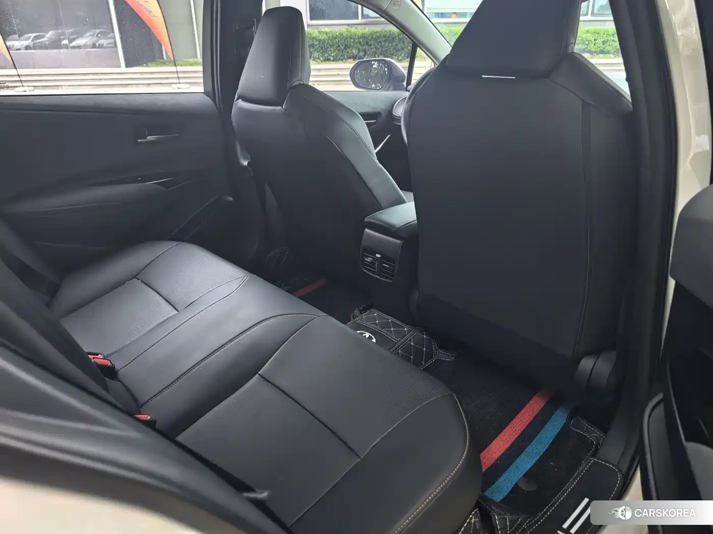Toyota Corolla 2026 Белый из Китая, фото 4