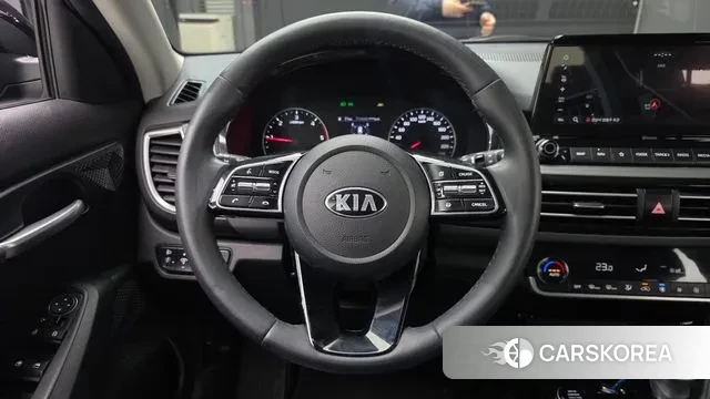 Kia Seltos 2020 Черный из Кореи, фото 4