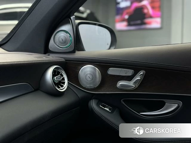 Mercedes-Benz GLC 2022 Зеленый из Китая, фото 4