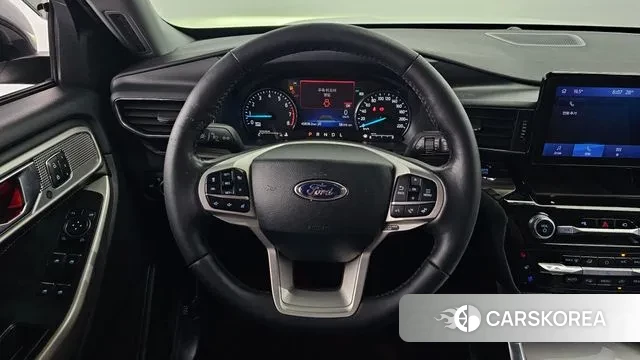 Ford Explorer 6th Generation 2023 Белый из Кореи, фото 4