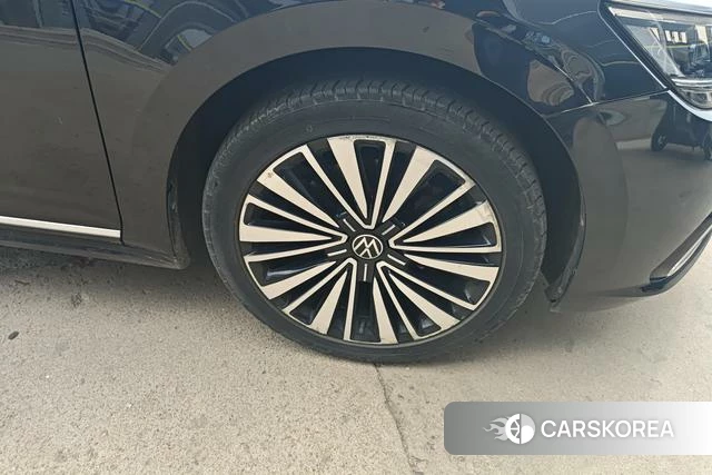 Volkswagen Passat 2021 Черный из Китая, фото 4