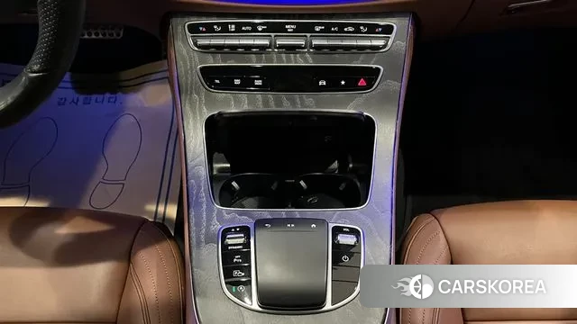 Mercedes-Benz E-Class W213 2021 Синий из Кореи, фото 4