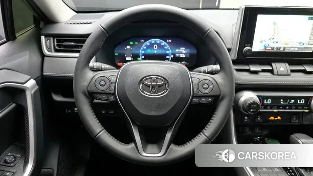 Toyota RAV4 5th Generation 2023 Серебристо-серый из Кореи, фото 4