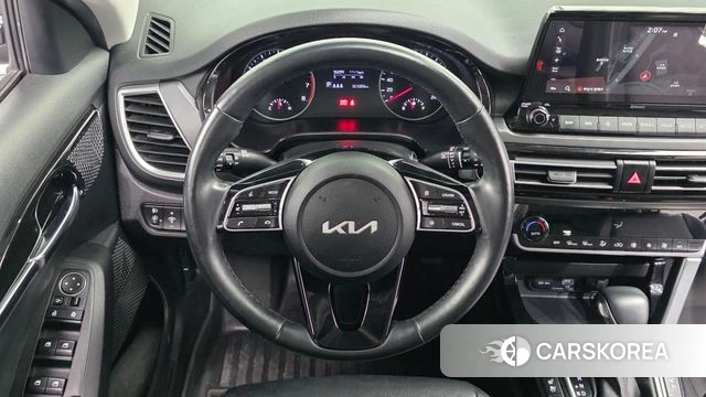 Kia Seltos 2021 Синий из Кореи, фото 4