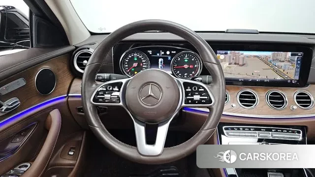 Mercedes-Benz E-Class W213 2019 Черный из Кореи, фото 4