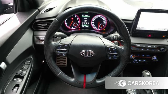 Hyundai Veloster (JS) 2018 Серебристо-серый из Кореи, фото 4