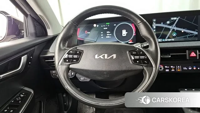 Kia EV6 2021 Жемчужный цвет из Кореи, фото 4