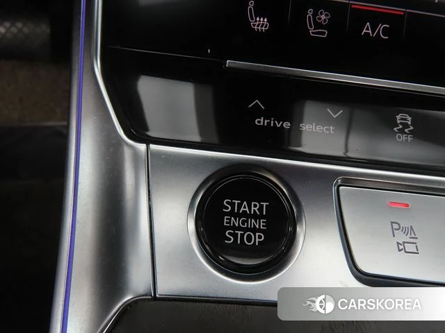 Audi A6 (C8) 2021 Серый из Кореи, фото 4