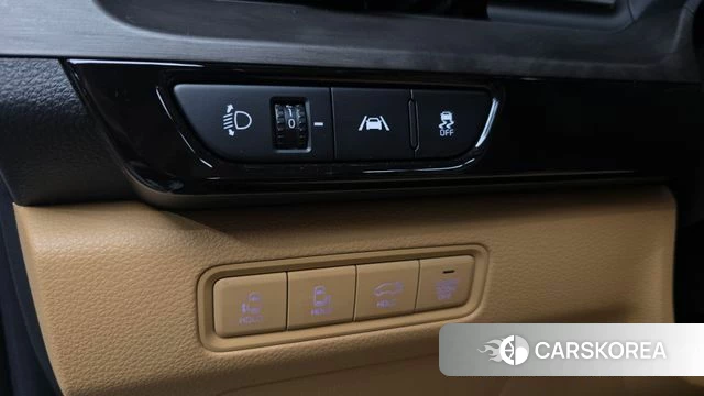 Kia Carnival 4th generation 2023 Белый из Кореи, фото 4