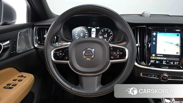 Volvo S60 3rd generation 2021 Серый из Кореи, фото 4