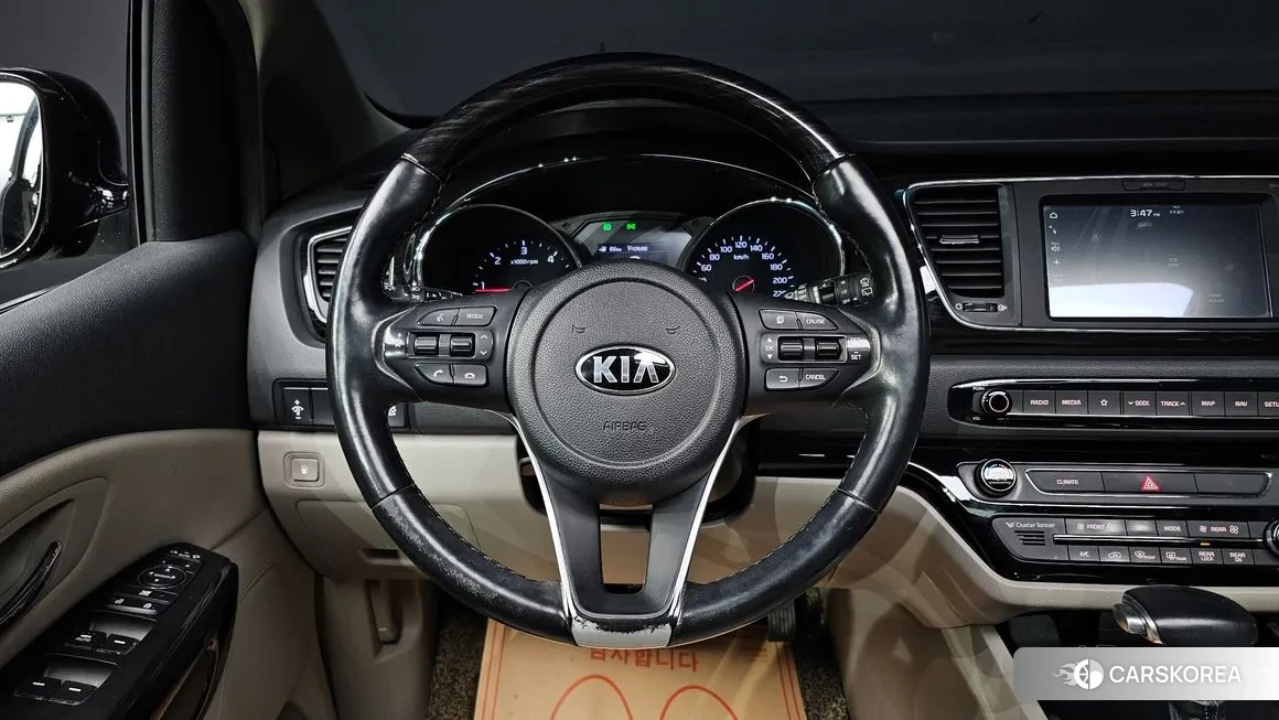 Kia The New Carnival 2018 Черный из Кореи, фото 4