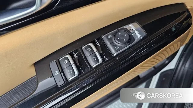 Kia Carnival 4th generation 2023 Белый из Кореи, фото 4