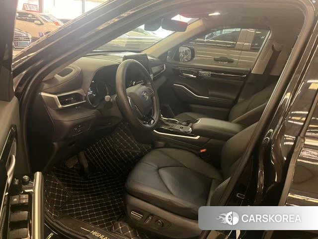 Toyota Highlander 2024 Черный из Китая, фото 4