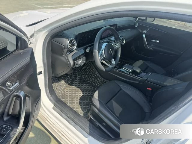 Mercedes-Benz Class A 2021 Белый из Китая, фото 4