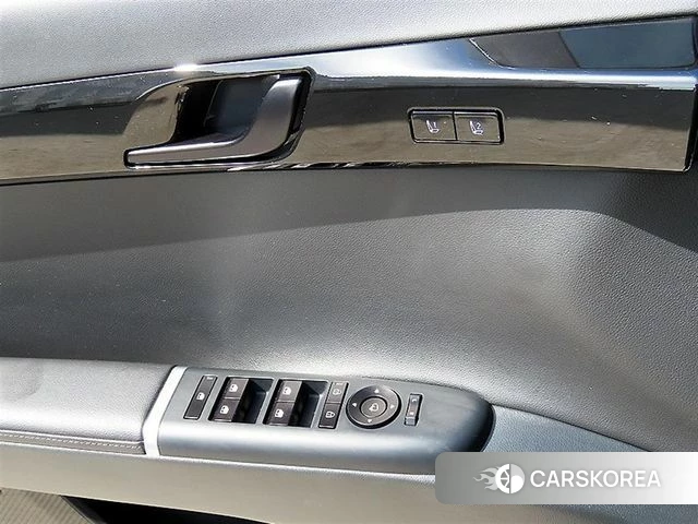 Hyundai Grandeur (GN7) 2024 Серебряный из Кореи, фото 4