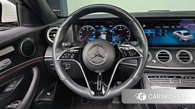 Mercedes-Benz E-Class W213 2022 Белый из Кореи, фото 4