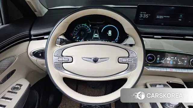 Genesis GV70 2023 Белый из Кореи, фото 4