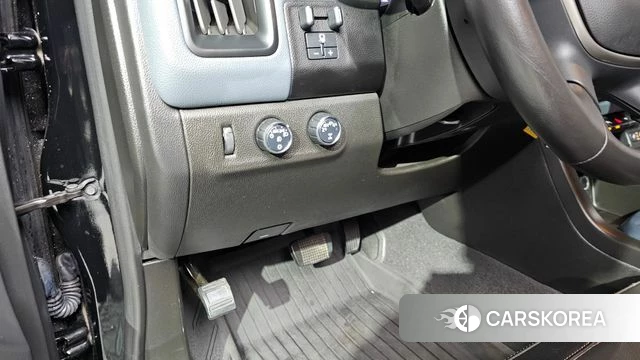 Chevrolet (GM Daewoo) Real New Colorado 2022 Черный из Кореи, фото 4