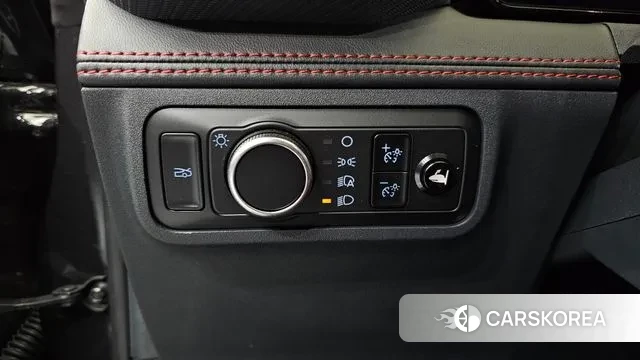 Ford Mustang 7th Generation 2024 Серый из Кореи, фото 4