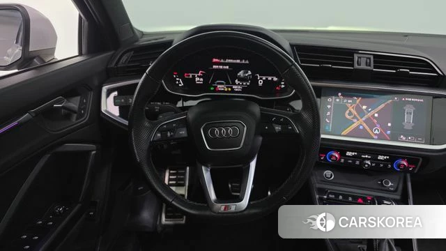 Audi Q3 (F3) 2022 Белый из Кореи, фото 4