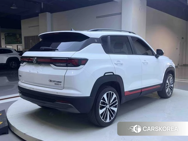 Chang'an CS35 PLUS 2023 Белый из Китая, фото 4
