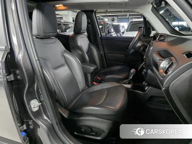 Jeep Renegade 2021 Серый из Кореи, фото 4