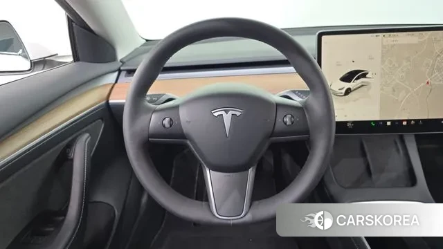 Tesla Model 3 2022 Белый из Кореи, фото 4