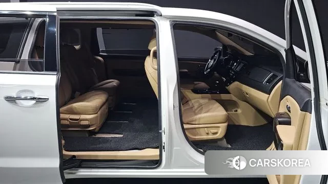 Kia The New Carnival 2018 Белый из Кореи, фото 4