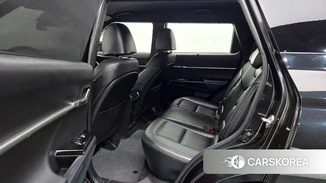 Ssangyong Torres 2024 Черный из Кореи, фото 4