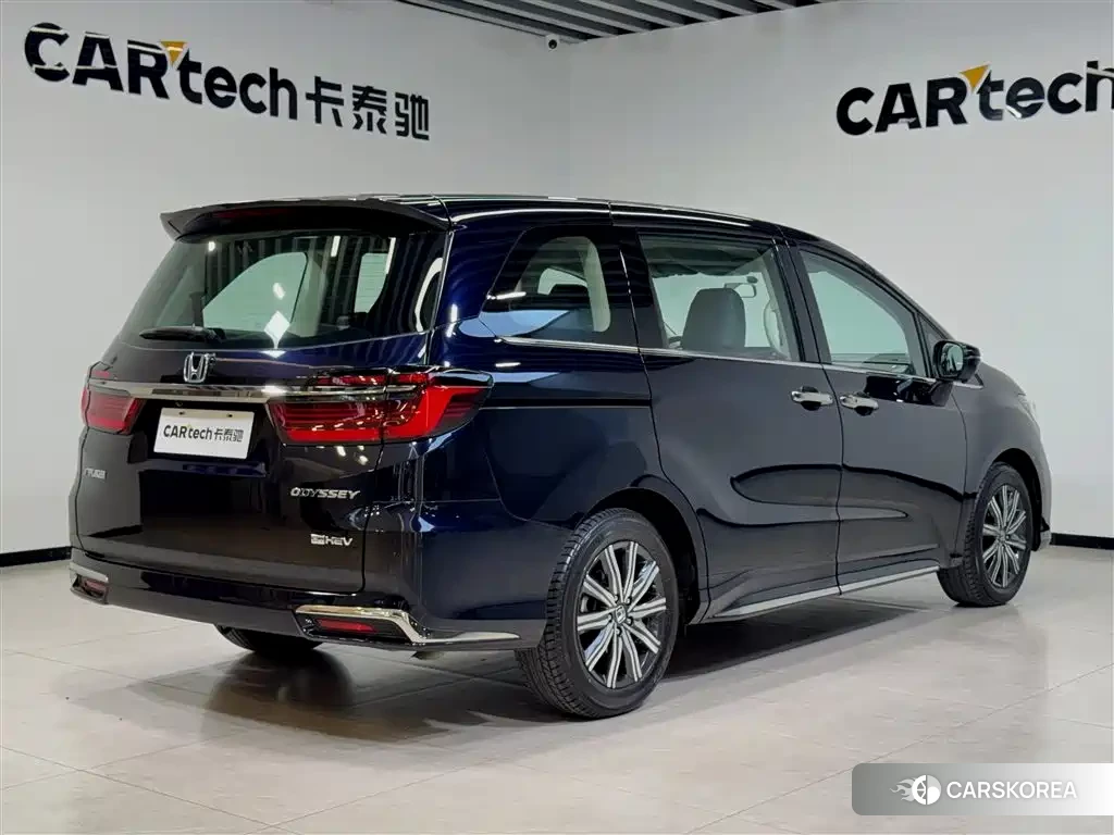 Honda Odyssey 2025 Черный из Китая, фото 4
