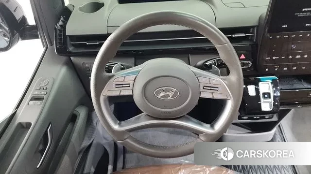 Hyundai Staria 2023 Черный из Кореи, фото 4
