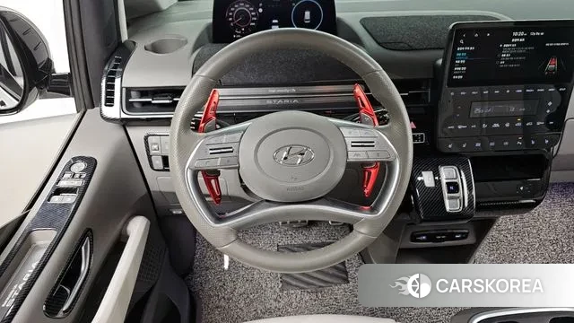 Hyundai Staria 2022 Белый из Кореи, фото 4