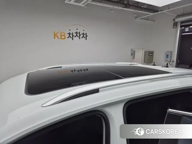 Volkswagen Tiguan Allspace 2024 Белый из Кореи, фото 4