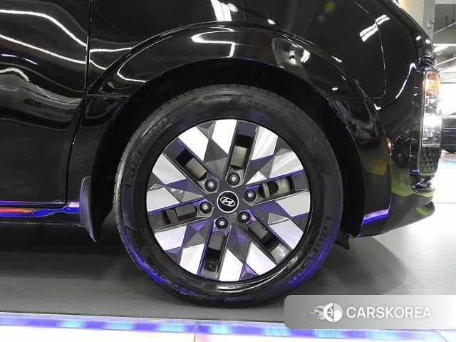 Hyundai Staria 2022 Черный из Кореи, фото 4